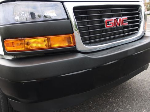 Used 2023 GMC Savana 2500 w/ Driver Convenience Package RWD image 20