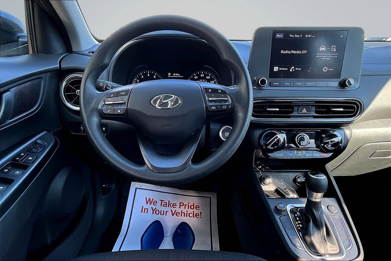 Used 2023 Hyundai Kona SEL w/ Cargo Package AWD/4WD image 7