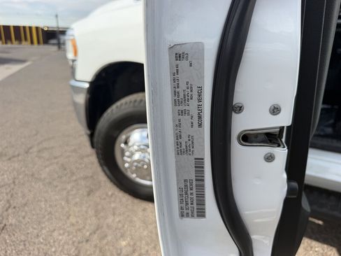 Used 2024 RAM 3500 SLT w/ Quick Order Package 2YG SLT AWD/4WD image 19