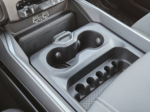 New 2026 RAM 1500 Lone Star AWD/4WD image 23