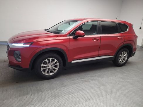 Used 2020 Hyundai Santa Fe SE AWD/4WD image 2