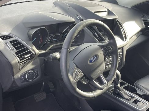 Used 2018 Ford Escape SEL AWD/4WD image 5