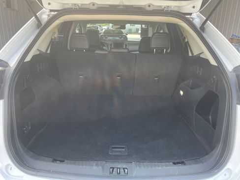 Used 2023 Ford Edge SEL image 30