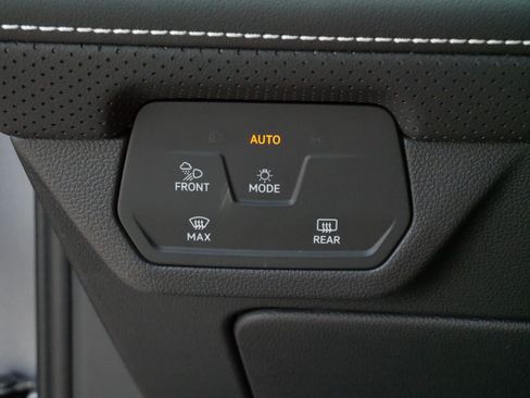 Certified 2026 Volkswagen Atlas SE AWD/4WD image 27