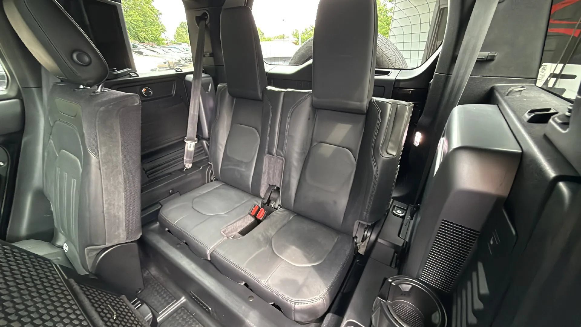 Used 2020 Land Rover Defender 110 X AWD/4WD image 21