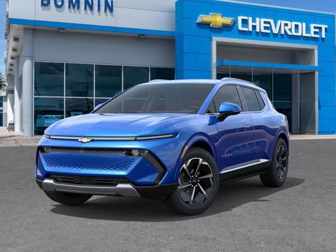 New 2024 Chevrolet Equinox EV LT image 6