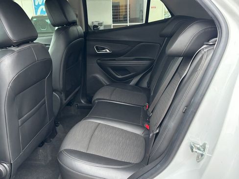 Used 2016 Buick Encore FWD image 19