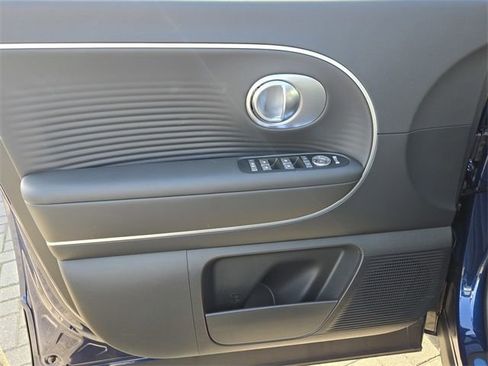 New 2026 Hyundai Ioniq 9 SEL image 23