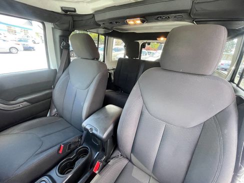 Used 2017 Jeep Wrangler Unlimited Sport w/ Quick Order Package 24S image 13