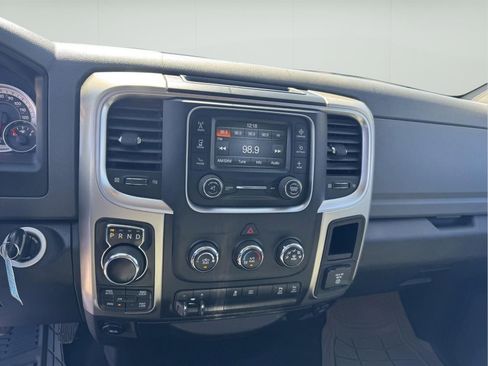 Used 2014 RAM 1500 Big Horn image 12