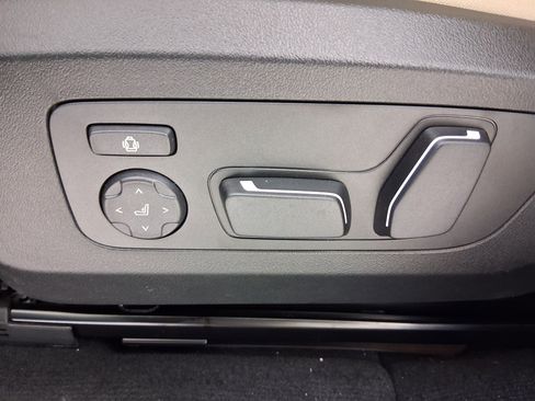 New 2026 BMW X3 xDrive30 w/ Convenience Package image 13