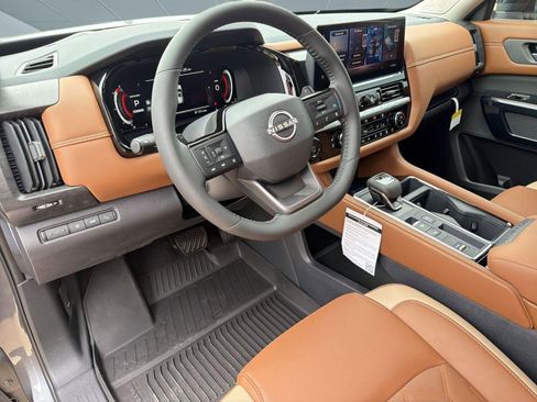 New 2026 Nissan Pathfinder Platinum w/ Cargo Package FWD image 4