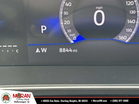 Used 2025 Volkswagen Jetta SE w/ Sunroof Package FWD image 22