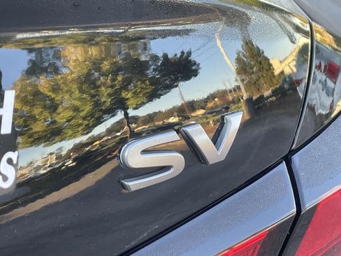 Used 2024 Nissan Altima 2.5 SV image 9