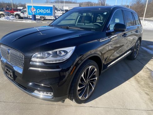 Used 2020 Lincoln Aviator Reserve w/ Equipment Group 202A image 12