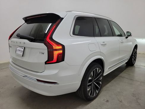 New 2026 Volvo XC90 T8 Plus w/ Protection Package Premier image 5