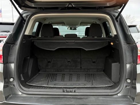 Used 2018 Ford Escape SE w/ SE SYNC Package image 33