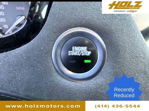 Used 2017 Cadillac XT5 Platinum w/ Driver Assist Package image 18