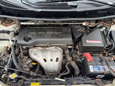 Used 2009 Pontiac Vibe GT FWD image 21