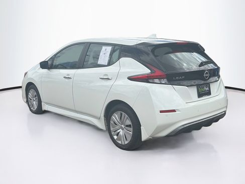 Used 2025 Nissan Leaf S FWD image 5