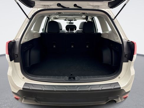 Used 2023 Subaru Forester Premium AWD/4WD image 21