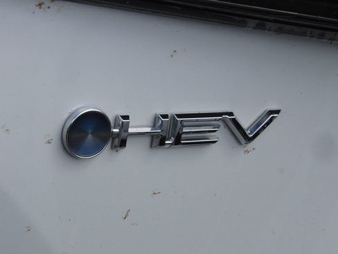 Used 2026 Toyota Highlander Limited AWD/4WD image 6