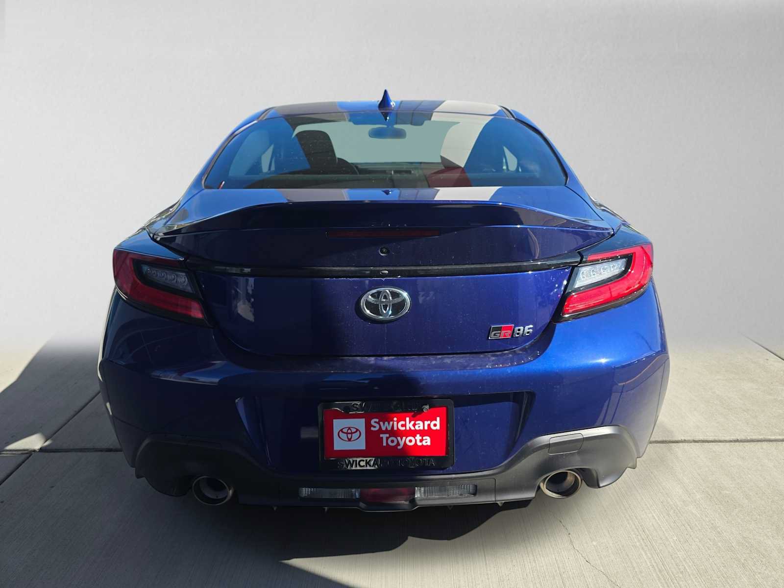 New 2026 Toyota GR86 Premium RWD image 4