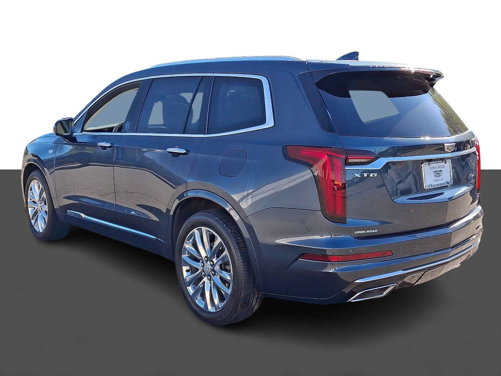 Used 2020 Cadillac XT6 Premium Luxury FWD image 4