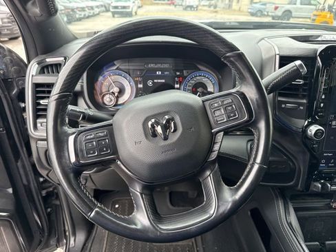 Used 2022 RAM 2500 Limited AWD/4WD image 19