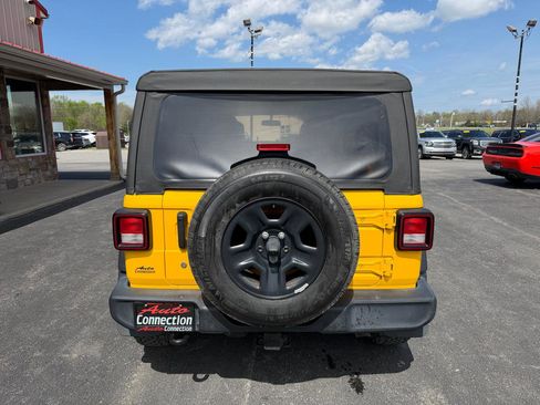 Used 2020 Jeep Wrangler Unlimited Sport image 5