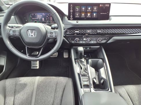 Certified 2025 Honda Accord Sport image 15