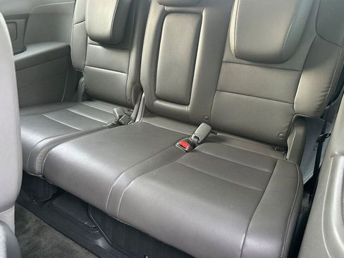 Used 2015 Honda Odyssey Touring image 15