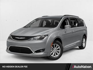 Used 2018 Chrysler Pacifica Touring-L FWD video 1