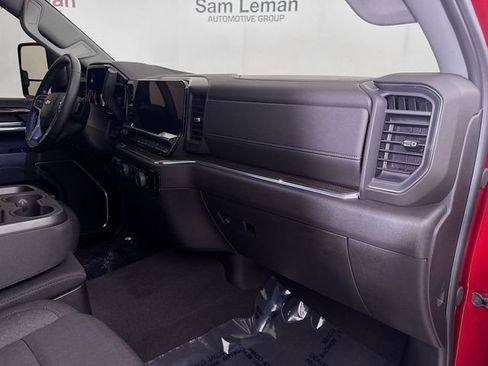 Used 2024 Chevrolet Silverado 2500 LT w/ Convenience Package RWD image 32