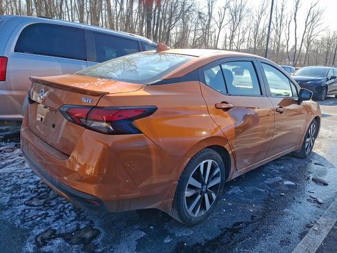 Used 2021 Nissan Versa SR w/ Trunk Package image 4