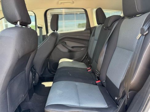 Used 2019 Ford Escape SE AWD/4WD image 16