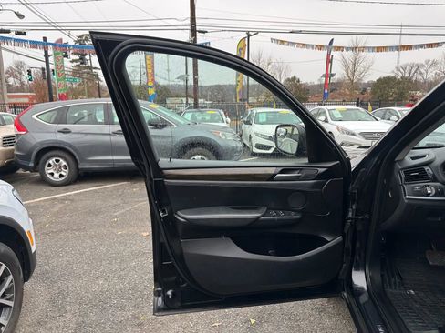 Used 2013 BMW X3 xDrive28i image 11