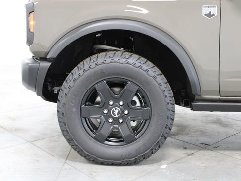 New 2025 Ford Bronco Big Bend w/ Black Diamond Package image 17