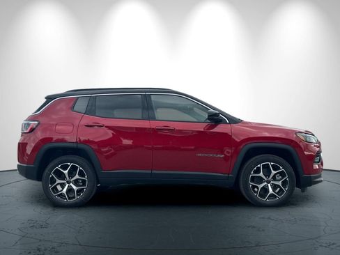 New 2026 Jeep Compass Limited AWD/4WD image 3