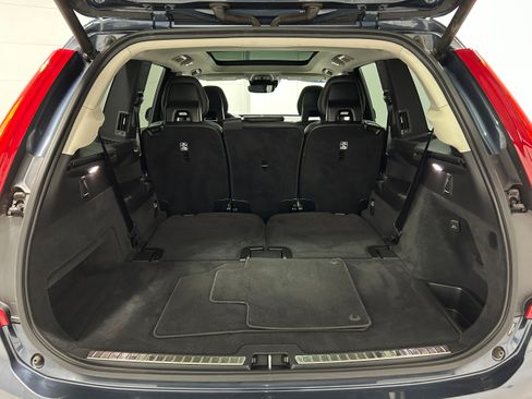 Used 2022 Volvo XC90 T8 Inscription Expression AWD/4WD image 35