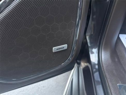 Used 2017 GMC Yukon Denali image 17