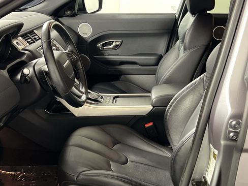 Used 2013 Land Rover Range Rover Evoque Pure Plus image 13