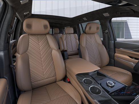 New 2026 Cadillac Escalade IQL Sport 2 AWD/4WD image 16
