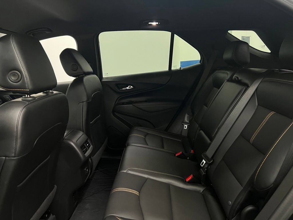 Used 2024 Chevrolet Equinox Premier w/ Redline Edition AWD/4WD image 25