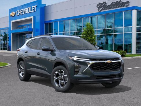New 2026 Chevrolet Trax LT image 7