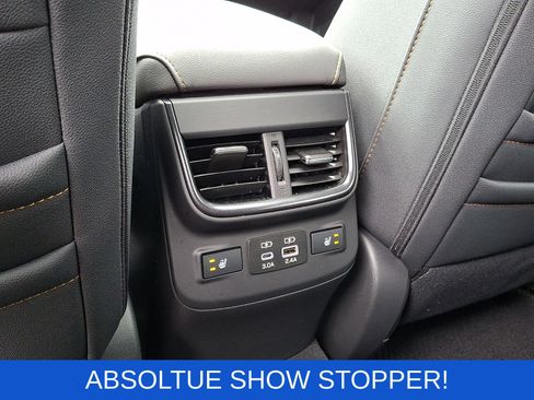 Used 2025 Subaru Outback Wilderness AWD/4WD image 11