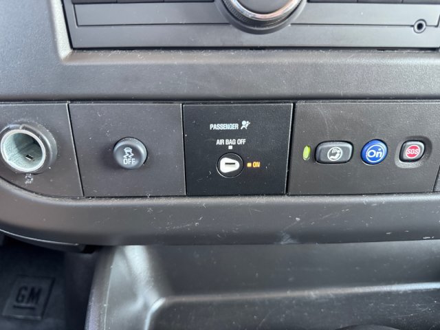 Used 2025 Chevrolet Express 3500 LT w/ LT Preferred Equipment Group RWD image 19