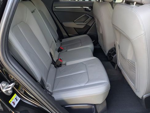 Used 2021 Audi Q3 2.0T Premium Plus w/ Premium Plus Package image 19