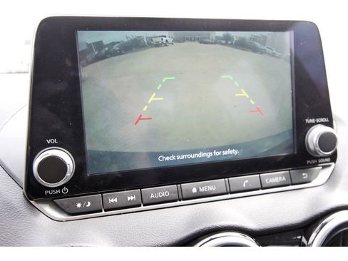 Used 2024 Nissan Sentra SV FWD image 20