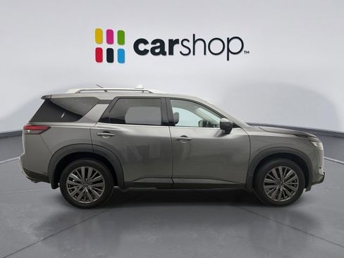 Used 2023 Nissan Pathfinder SL w/ SL Premium Package AWD/4WD image 6